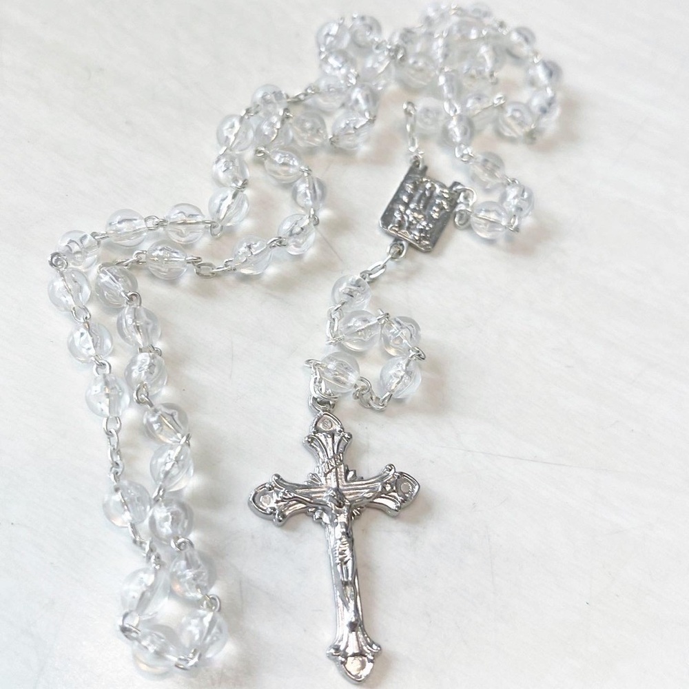 Vintage clear beaded cross rosary necklace